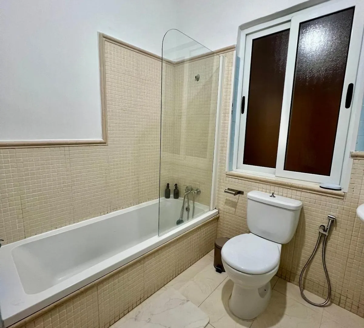 Stylish 2Br In Central Stjulians Saint Julian's Malta