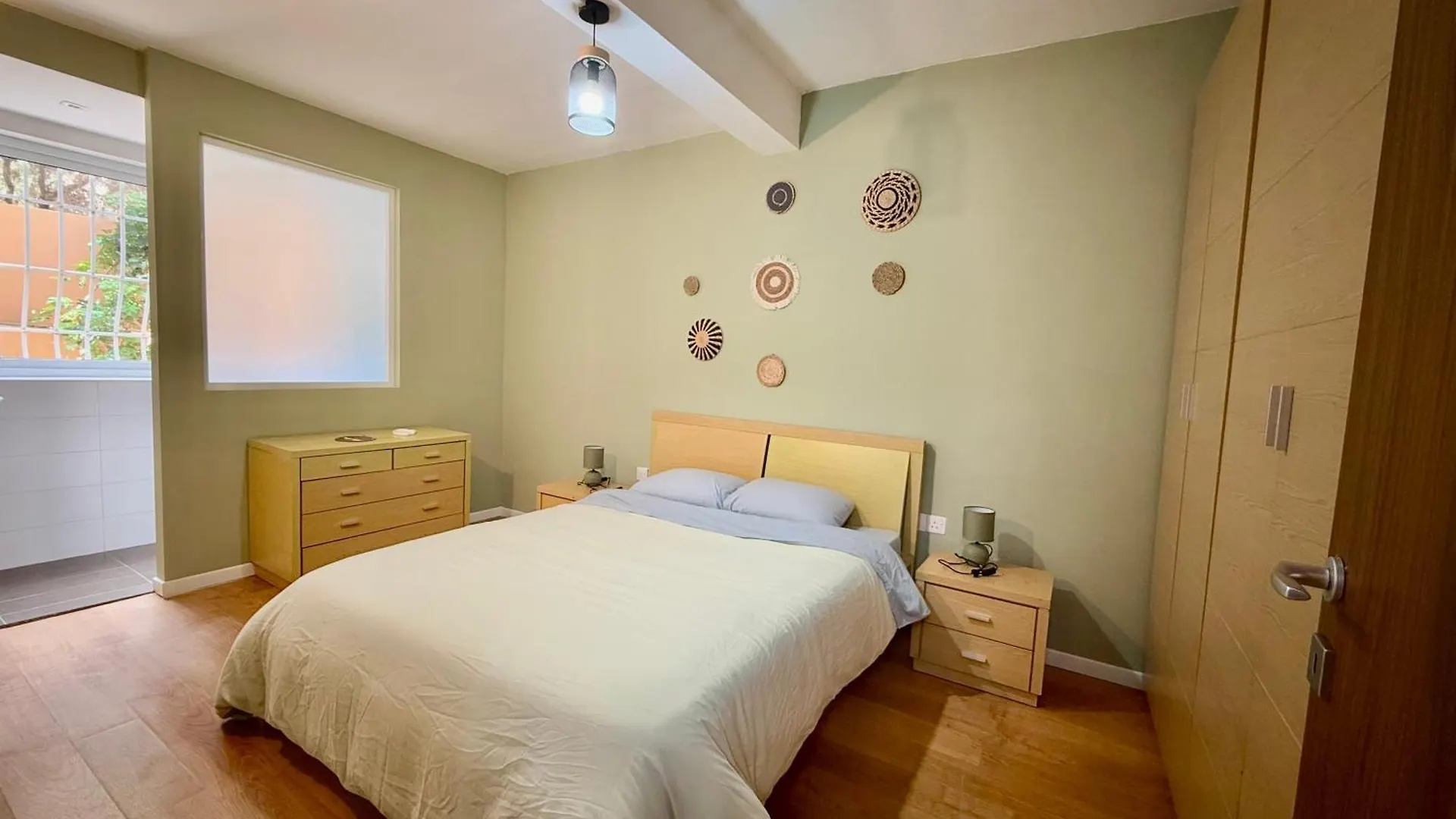 Stylish 2Br In Central Stjulians Saint Julian's Apartment